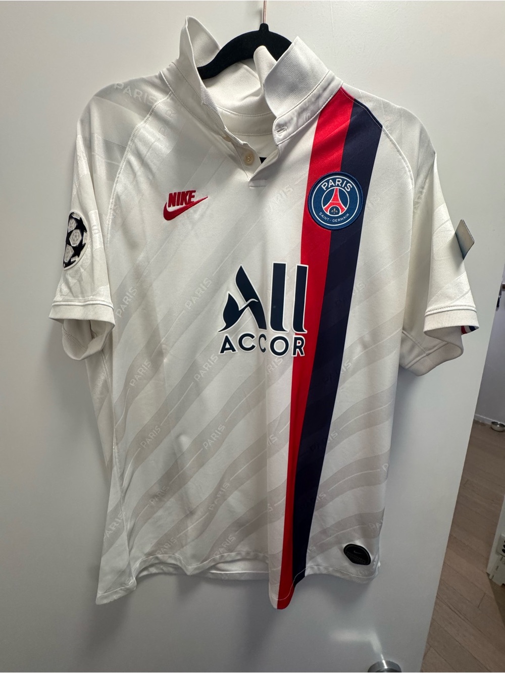 Paris Saint-Germain 2019/2020 Mbappe #7 jersey with CL patches